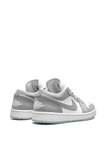 Jordan 1 Low Wolf Grey - Image 2