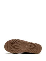 UGG Classic Mini Platform Boot Chestnu - Image 4