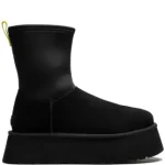 UGG Classic Dipper Boot Black
