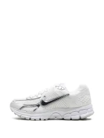 Nike Zoom Vomero 5 Chrome Toe - Image 3