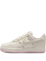 Nike Air Force 1 Valentine’s Day - Image 4