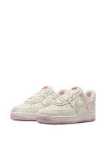 Nike Air Force 1 Valentine’s Day - Image 6
