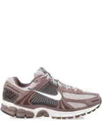 Nike Zoom Vomero 5 Earth Fossil