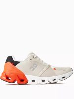 On running cloud flyer 4 beige orange black