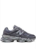New Balance 9060 Magnet